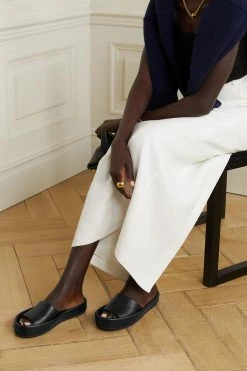 Hot Sale ๐ KHAITE Venice Leather Slides ๐ 8 Hot Sale ๐ KHAITE Venice Leather Slides ๐ -Khaite Store w920 q60 1133