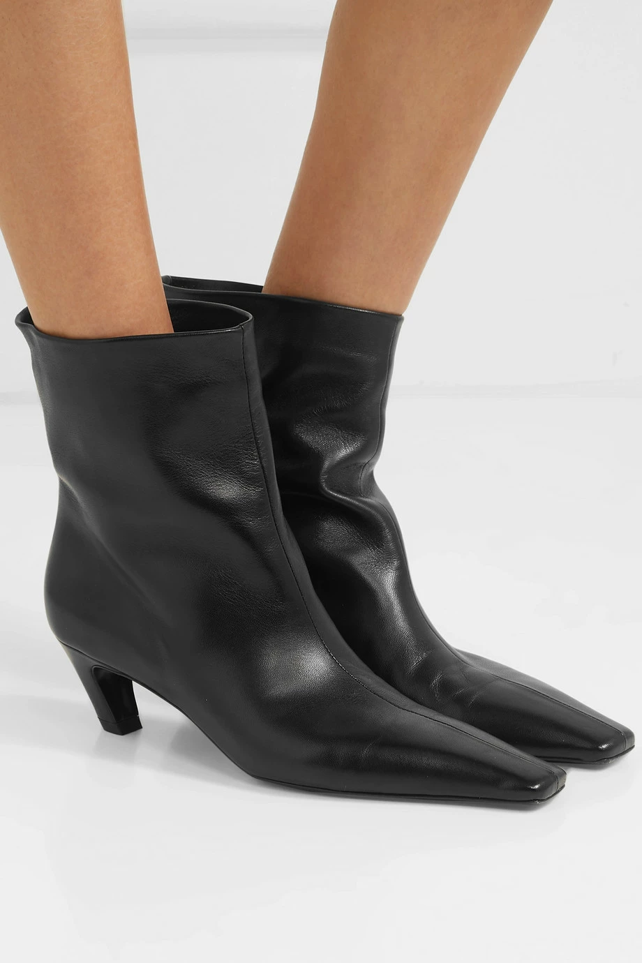 Brand new 🎁 KHAITE Arizona Leather Ankle ❤️ Boots ⭐ 4 Brand new 🎁 KHAITE Arizona Leather Ankle ❤️ Boots ⭐ - Image 2