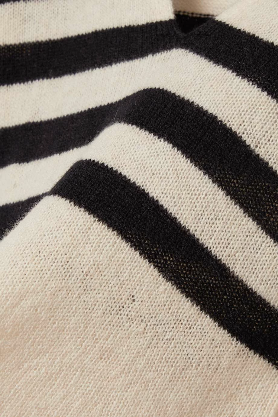 Hot Sale ๐ KHAITE Ivy Striped Cashmere Sweater โจ 6 Hot Sale ๐ KHAITE Ivy Striped Cashmere Sweater โจ - Image 4
