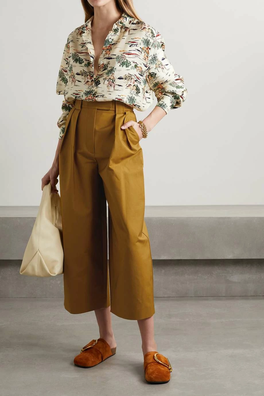 Brand new ๐ฏ KHAITE Tino Cropped Pleated Cotton Wide-leg Pants ๐ 4 Brand new ๐ฏ KHAITE Tino Cropped Pleated Cotton Wide-leg Pants ๐ - Image 2