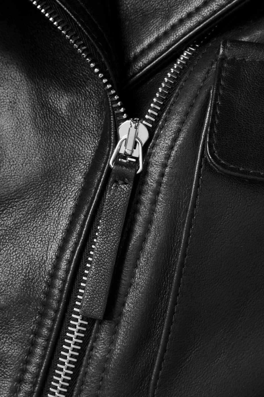 Coupon ๐ KHAITE Meyla Cropped Leather Biker Jacket โจ 5 Coupon ๐ KHAITE Meyla Cropped Leather Biker Jacket โจ - Image 4