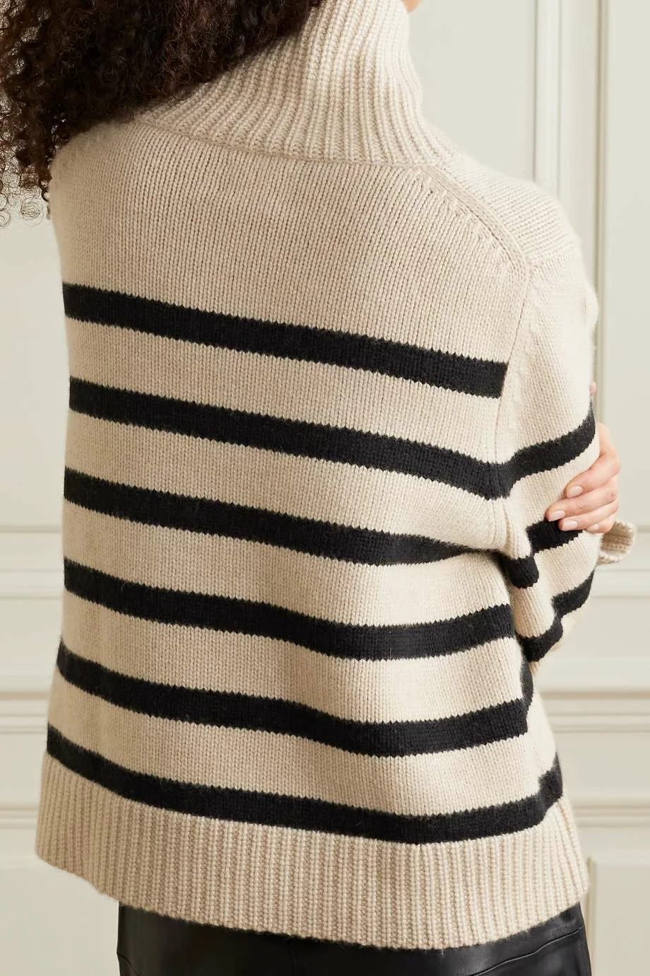 Top 10 ๐ฏ KHAITE Marion Striped Cashmere Turtleneck Sweater โจ 5 Top 10 ๐ฏ KHAITE Marion Striped Cashmere Turtleneck Sweater โจ - Image 3