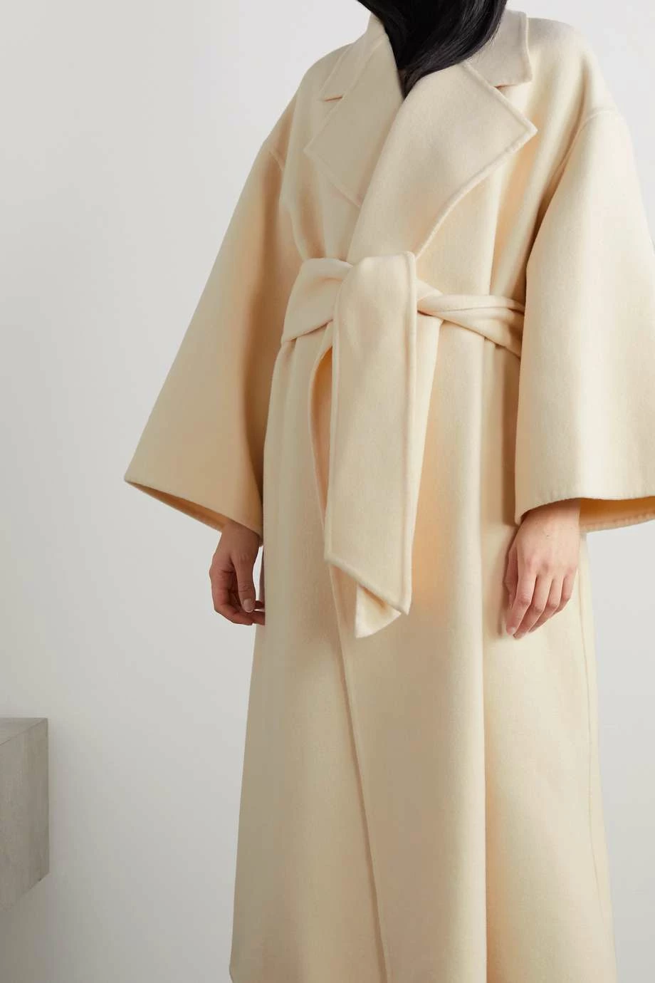 Cheapest ๐ฅ KHAITE Wanda Belted Wool And Cashmere-blend Coat โจ 5 Cheapest ๐ฅ KHAITE Wanda Belted Wool And Cashmere-blend Coat โจ - Image 3