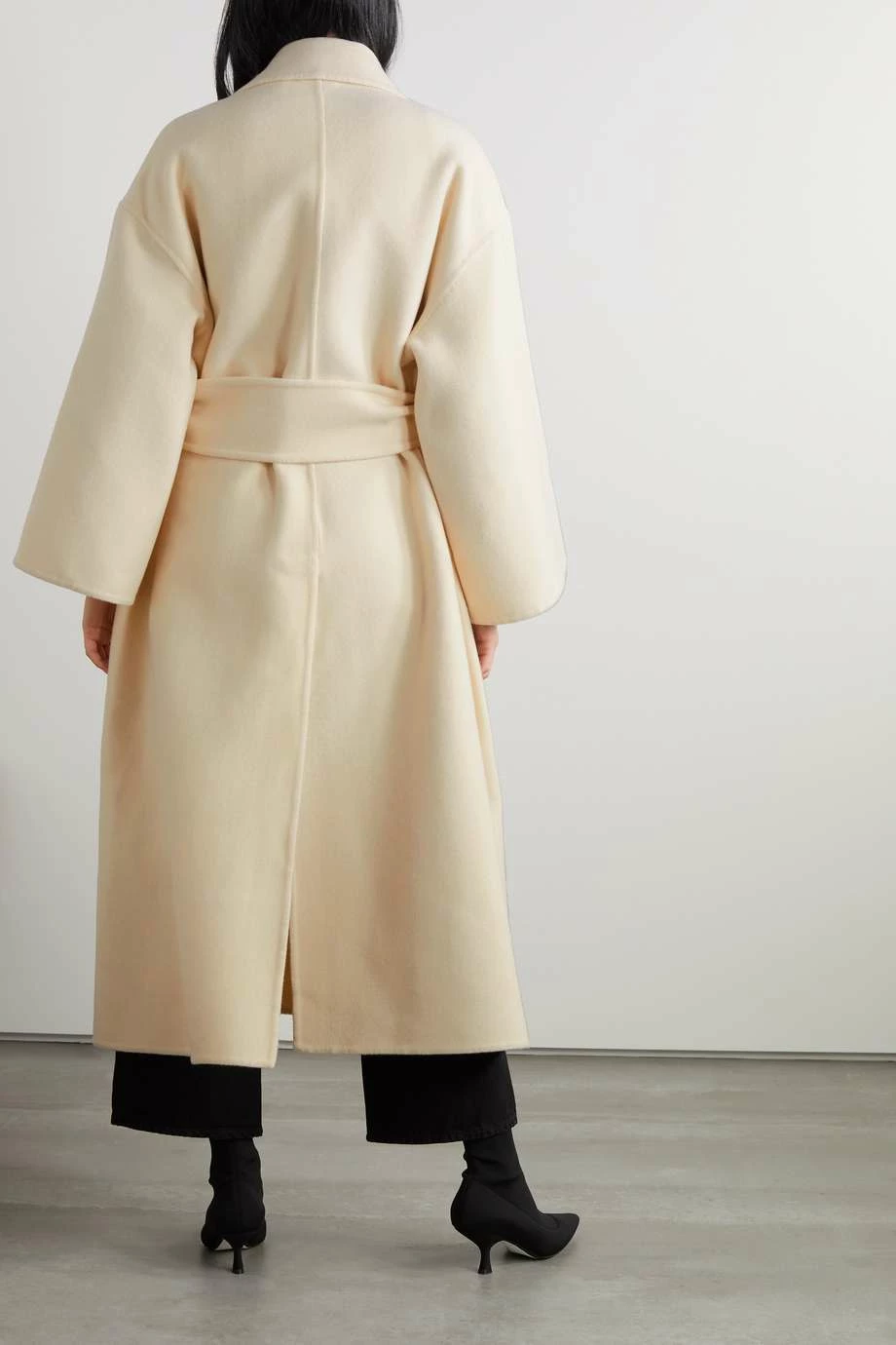 Cheapest ๐ฅ KHAITE Wanda Belted Wool And Cashmere-blend Coat โจ 6 Cheapest ๐ฅ KHAITE Wanda Belted Wool And Cashmere-blend Coat โจ - Image 4