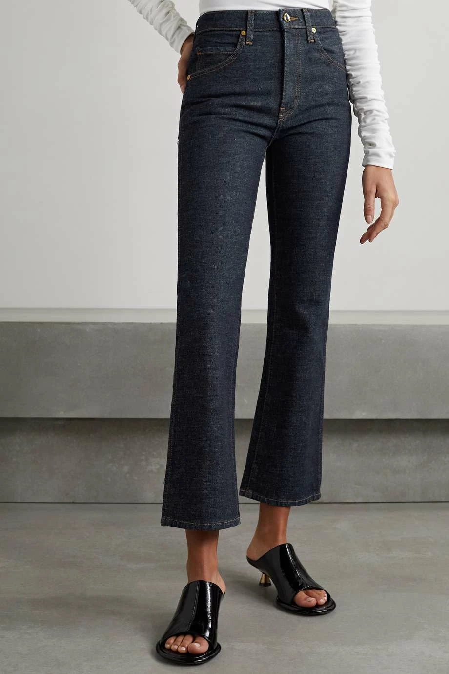 Cheapest 🎉 KHAITE Vivian Cropped High-rise Bootcut Jeans 🌟 5 Cheapest 🎉 KHAITE Vivian Cropped High-rise Bootcut Jeans 🌟 - Image 3