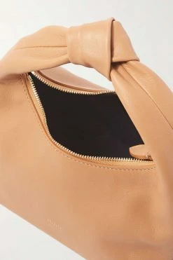 Brand new 🤩 KHAITE Beatrice Small Knotted Leather Tote ❤️ 11 Brand new 🤩 KHAITE Beatrice Small Knotted Leather Tote ❤️ -Khaite Store w920 q60 631