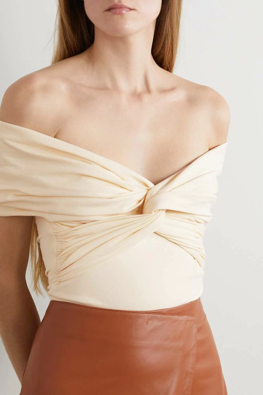 Budget 🤩 KHAITE Cerise Off-the-shoulder Knotted Stretch-cotton Jersey Bodysuit ⭐ 5 Budget 🤩 KHAITE Cerise Off-the-shoulder Knotted Stretch-cotton Jersey Bodysuit ⭐ - Image 3