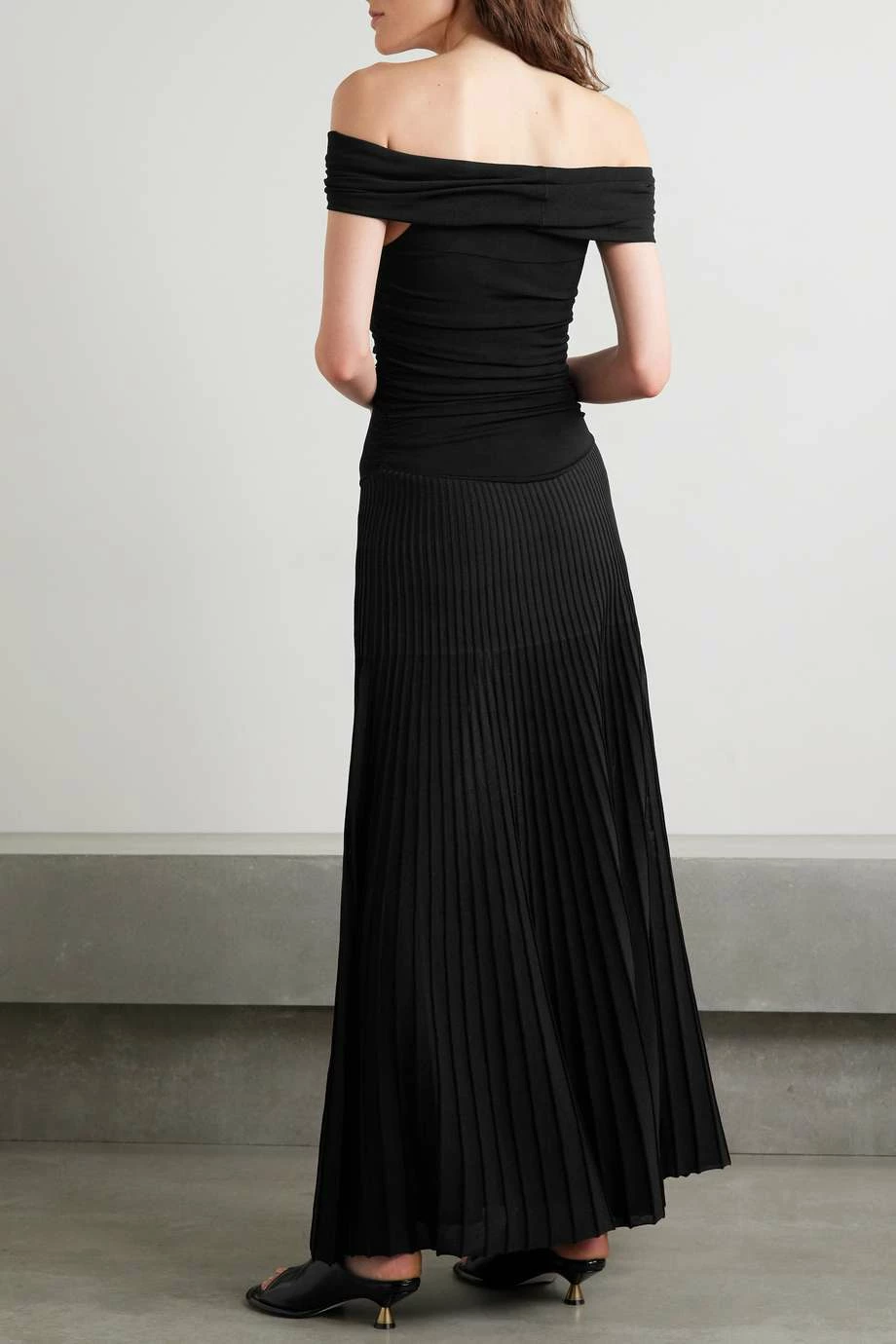 Wholesale ✔️ KHAITE Marca Off-the-shoulder Ribbed Stretch-knit Gown ⌛ 5 Wholesale ✔️ KHAITE Marca Off-the-shoulder Ribbed Stretch-knit Gown ⌛ - Image 3