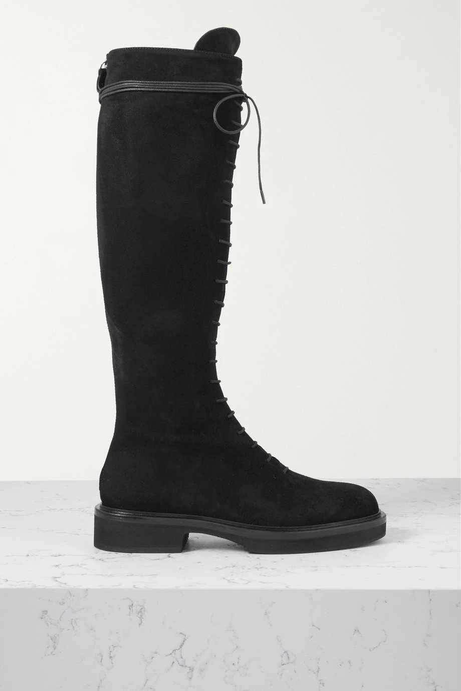 Best Sale ๐งจ KHAITE York Suede Knee ๐ฅ Boots โ๏ธ 3 Best Sale ๐งจ KHAITE York Suede Knee ๐ฅ Boots โ๏ธ